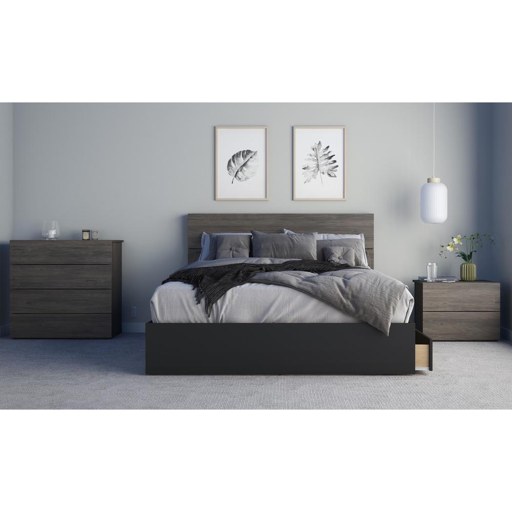 Image of Chinook 4 Piece Queen Size Bedroom Set, Bark Grey And Black