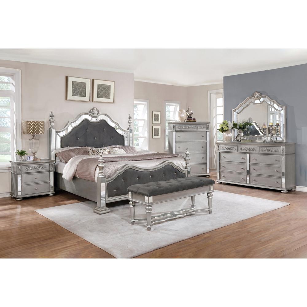Gray Velvet 5 Piece Bedroom Set With Chest Bed Posts & Reflective Panels - Queen